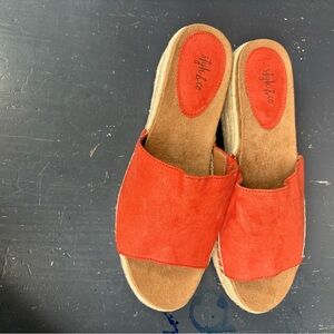 Style & Co. Orange platform slide sandals, size 8M